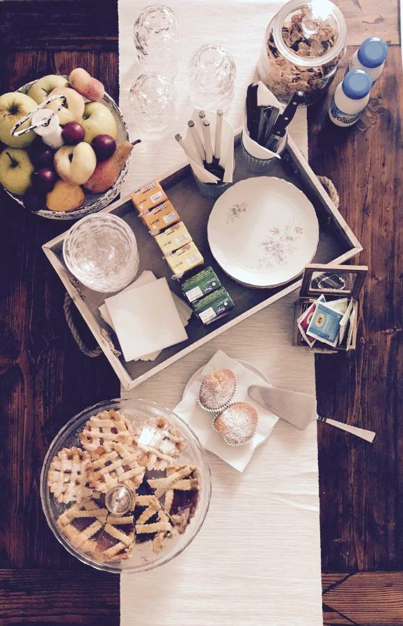 Casa Cristina Bed & Breakfast *