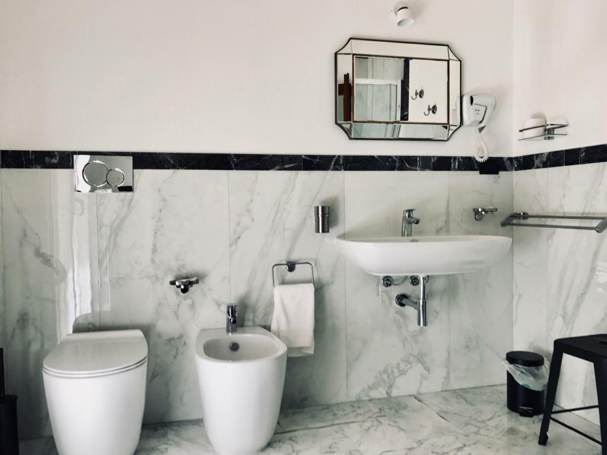 Casa Cristina Bed & Breakfast *
